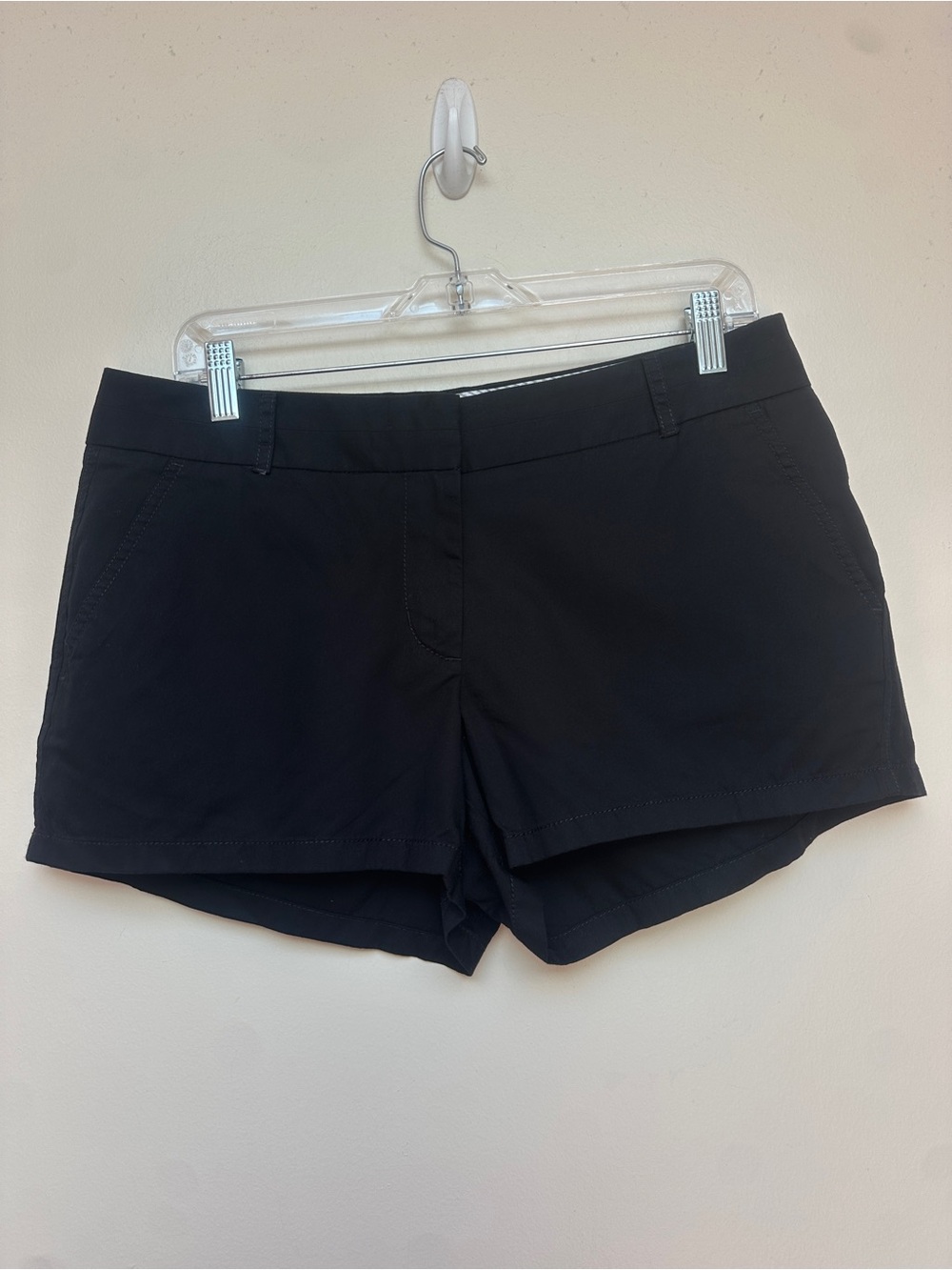 J.Crew Chino Broken-In Black Cotton Shorts Women’s Size 8 Classic Casual